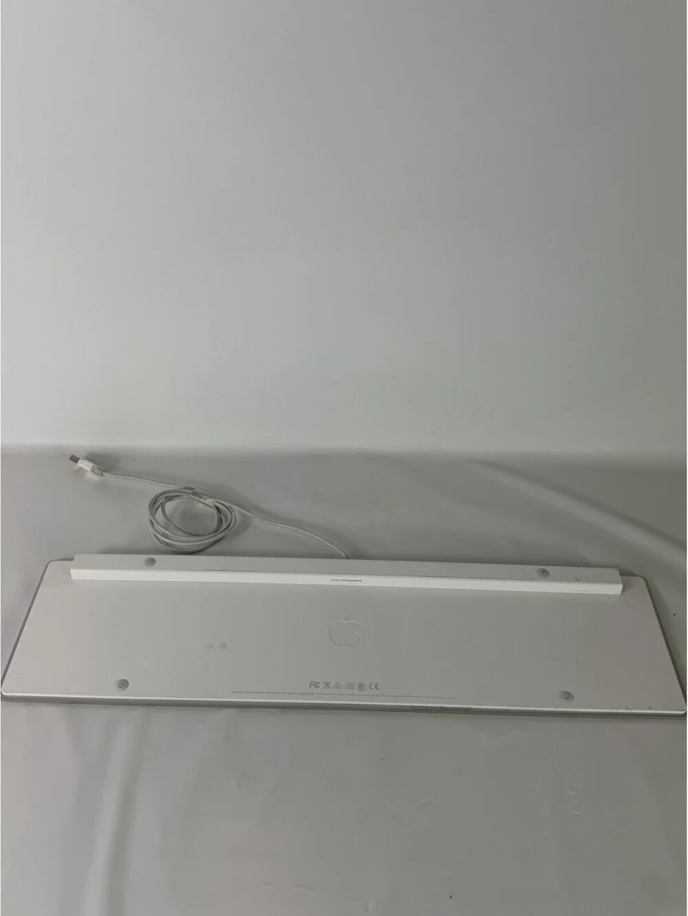 Apple Extended Keyboard - USB wired, slim - A1243 - complete and working